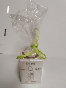 Dekorativer Kerzenständer weiss mit diversen Texten...