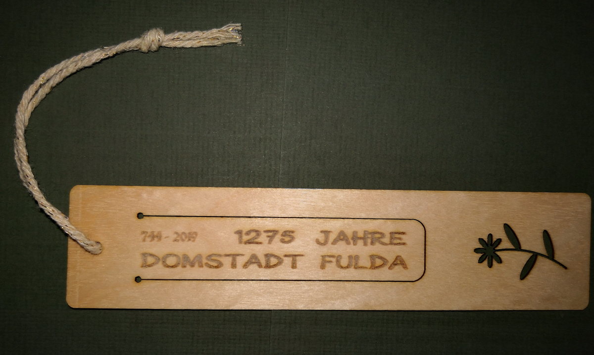 Lesezeichen aus Birke Sperrholz 1mm stark (1275 JAhre Fulda)